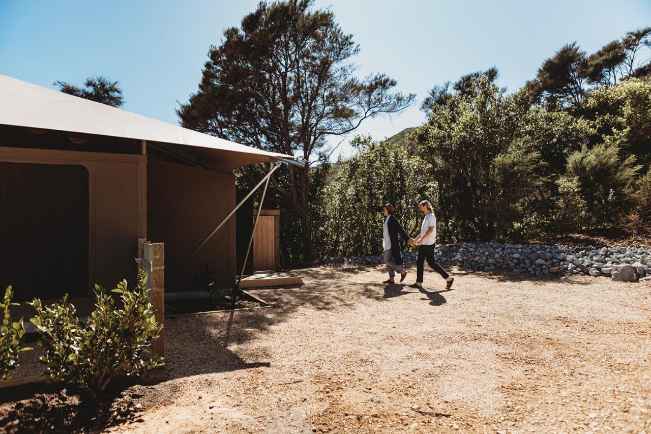 Hotel Drift Off Grid Luxury Eco Glamping Tarakohe Esterno foto