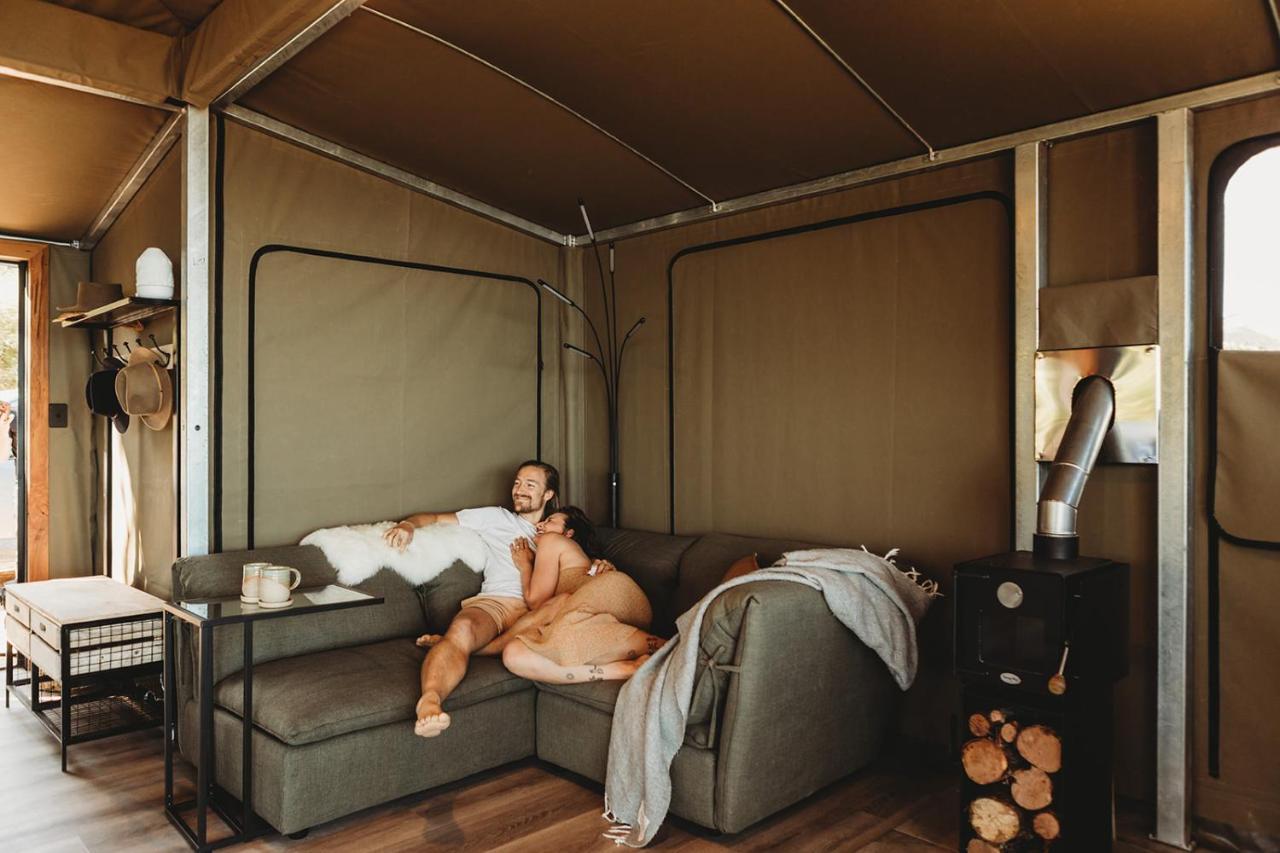 Hotel Drift Off Grid Luxury Eco Glamping Tarakohe Esterno foto