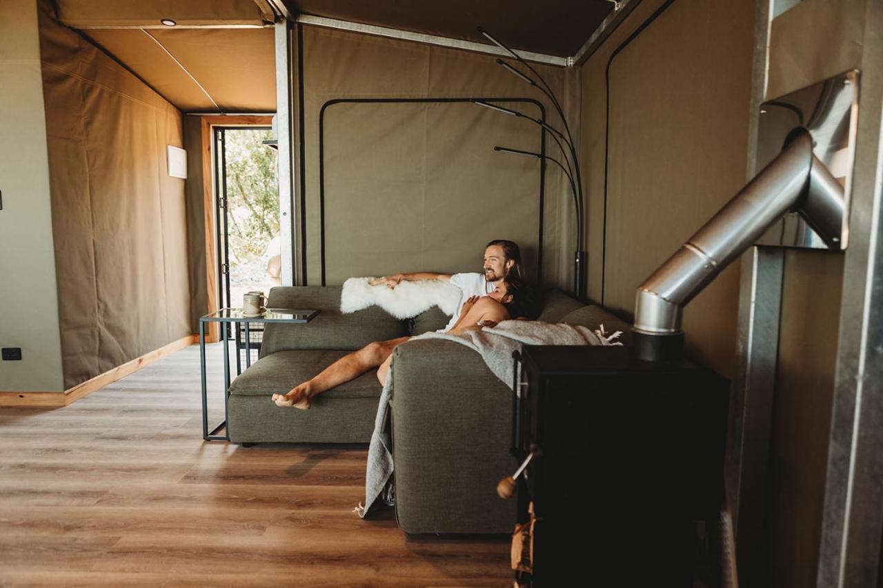 Hotel Drift Off Grid Luxury Eco Glamping Tarakohe Esterno foto